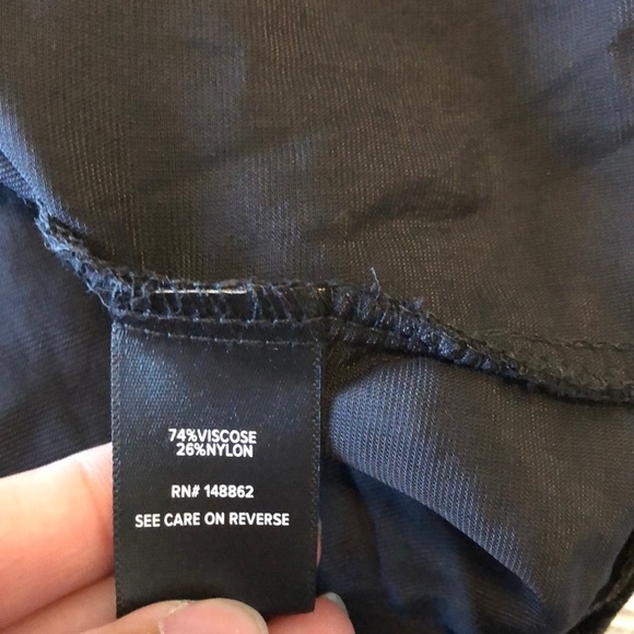 NWT Torrid Velvet Short Sleeve Top Sz 3X Black Party Holiday Classic Neutral - Picture 5 of 8